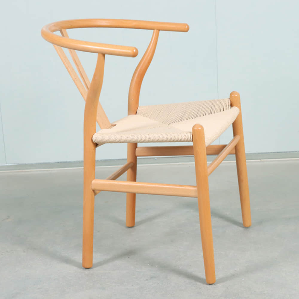 Wishbone dining chair in natural color