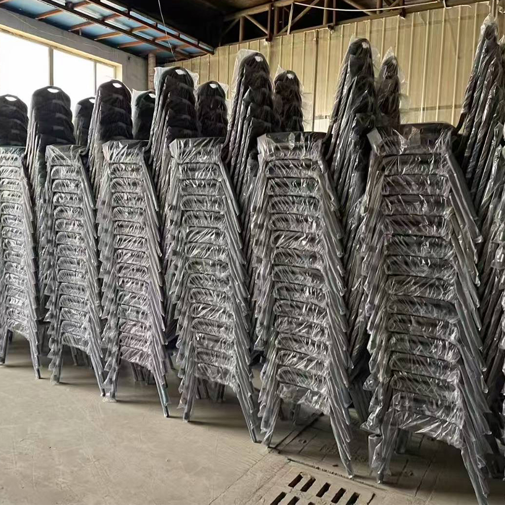 Wholesale Stackable Banquet chair with silver iron legs