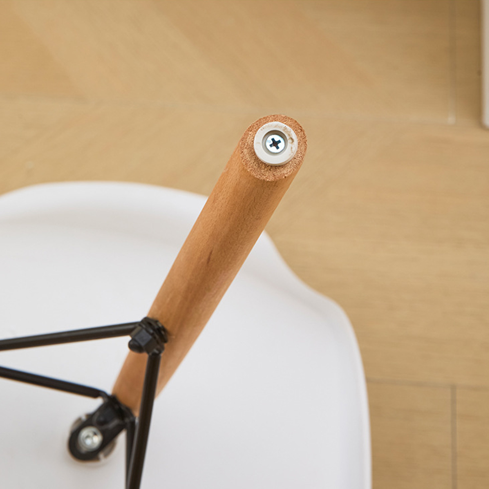 Nordic plastic chairs with wood legs wholesaler